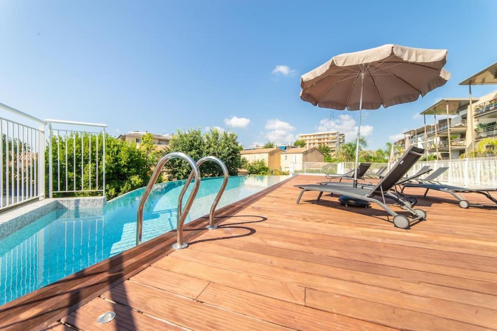 דירות אנטיב A7- 2 Bdr Sea & Mountain View - Ac, Parking, Pool & Terrace מראה חיצוני תמונה