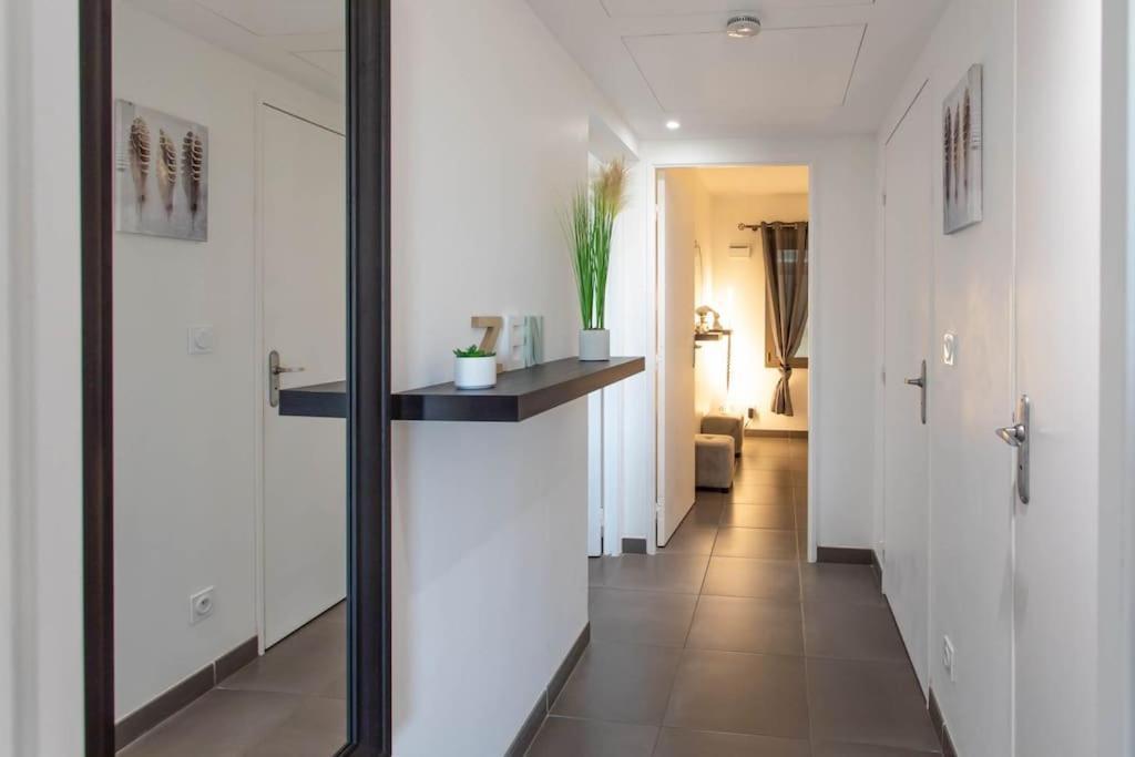 דירות אנטיב A7- 2 Bdr Sea & Mountain View - Ac, Parking, Pool & Terrace מראה חיצוני תמונה