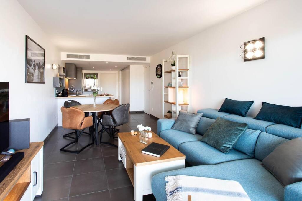 דירות אנטיב A7- 2 Bdr Sea & Mountain View - Ac, Parking, Pool & Terrace מראה חיצוני תמונה